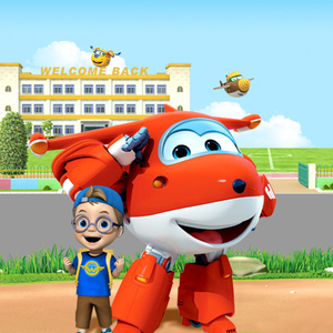 两峰夹小溪地湿又无泥的用法
